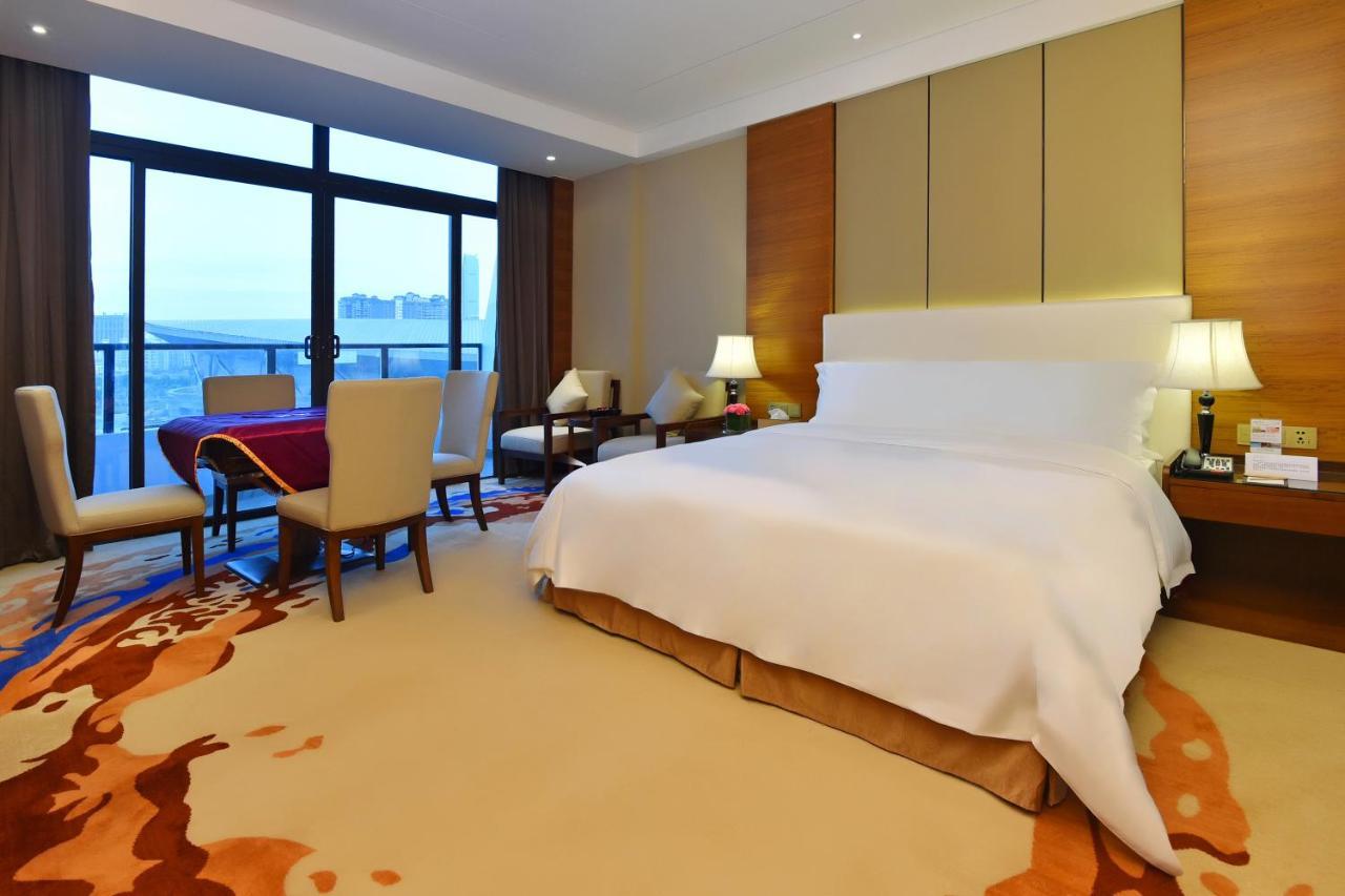 Grand Skylight International Hotel Huizhou Huizhou  Bagian luar foto