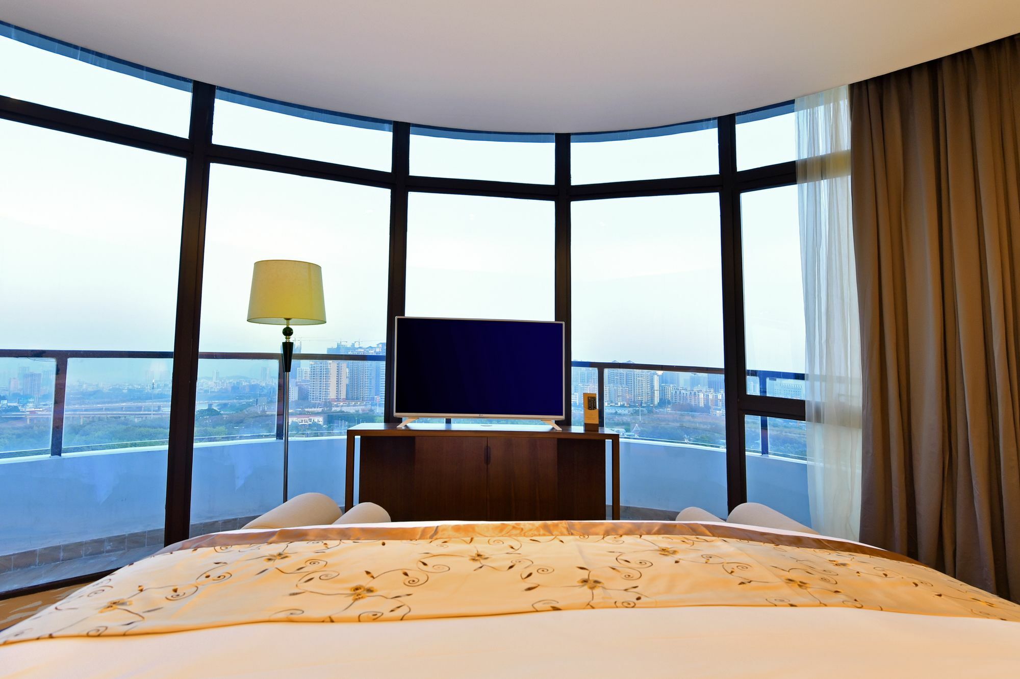 Grand Skylight International Hotel Huizhou Huizhou  Bagian luar foto